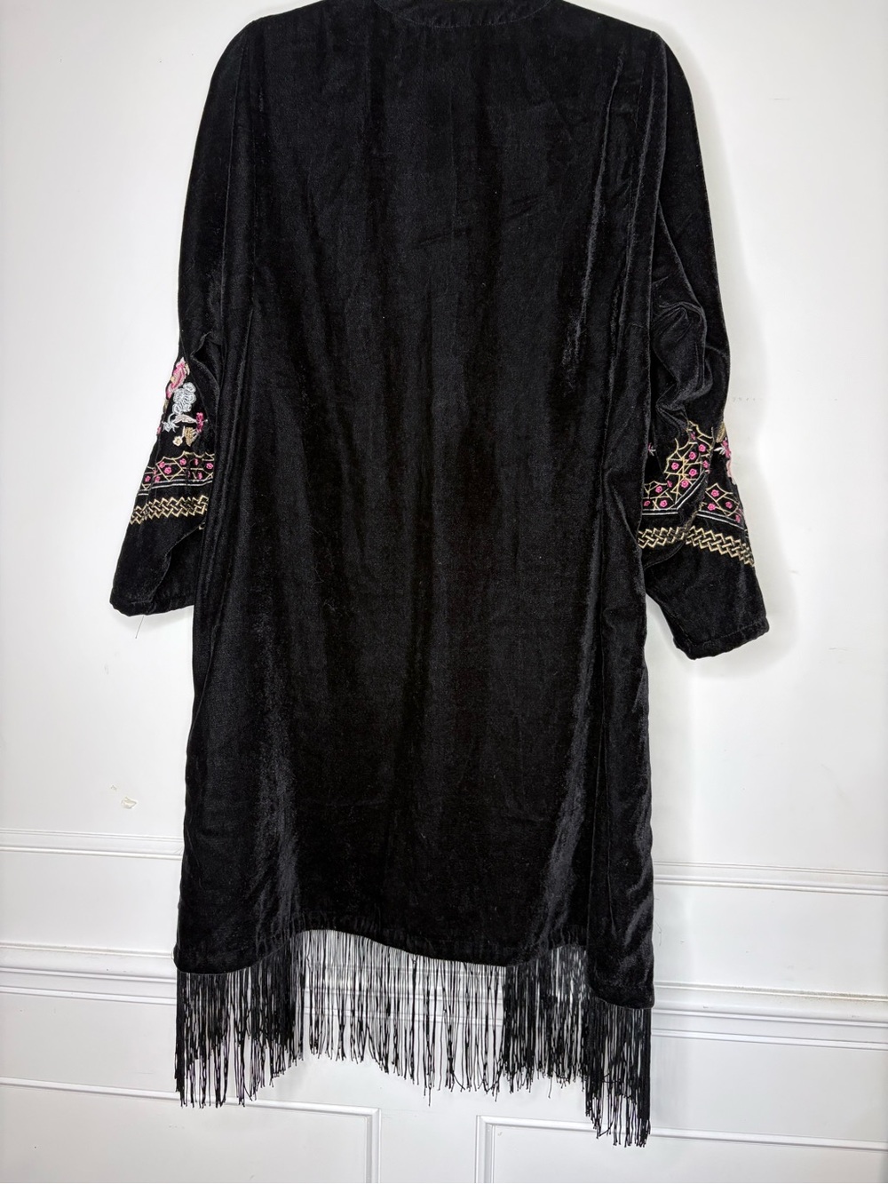 Black Velvet Embroidered Fringe Open-Front Robe - Picture 7 of 16